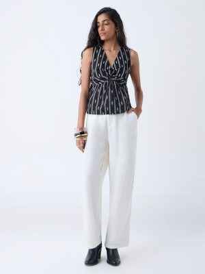 Bombay Paisley Black Printed Cotton Top