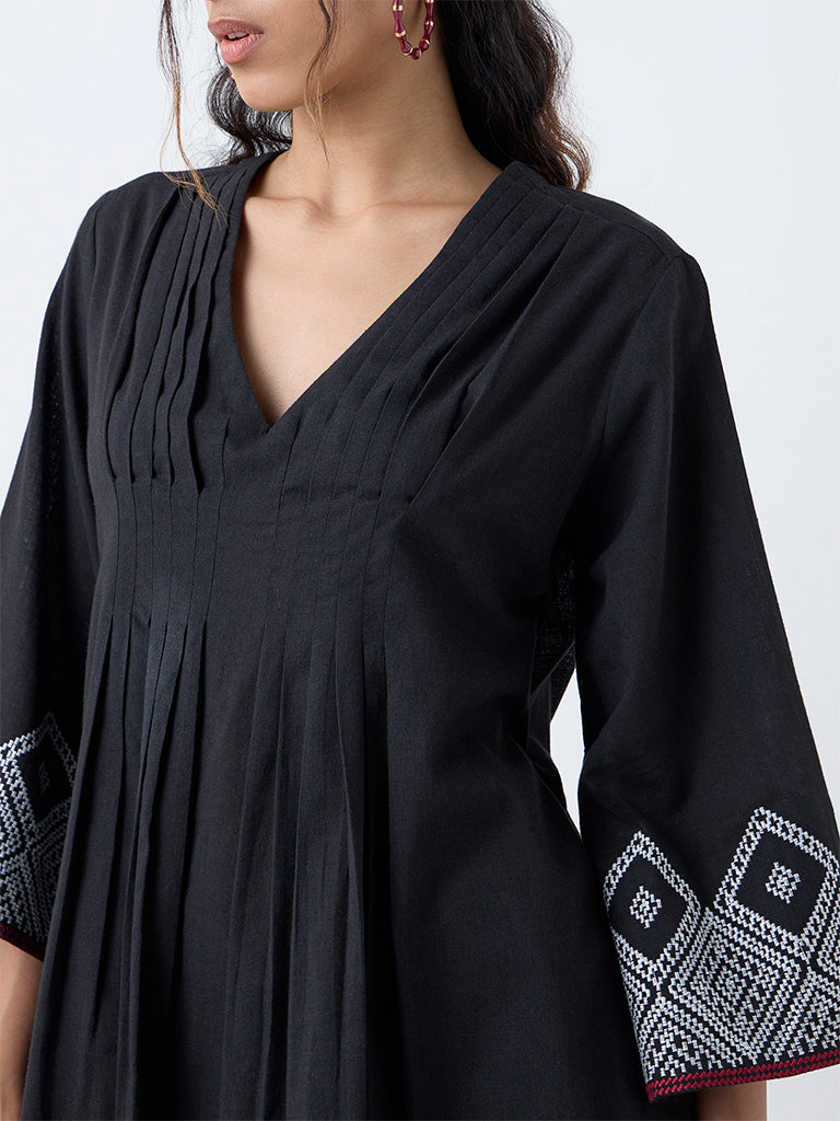 Utsa Black Embroidered Cotton Tunic - Image 3