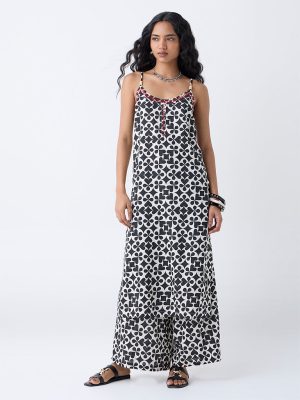 Utsa Black Printed Straight Kurta