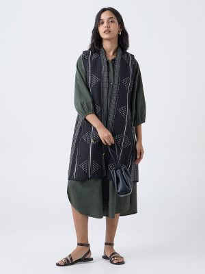 Utsa Black Aztec Printed Cotton Quilted Jacket