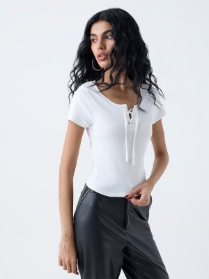 Nuon White Ribbed Criss-Cross Design Top