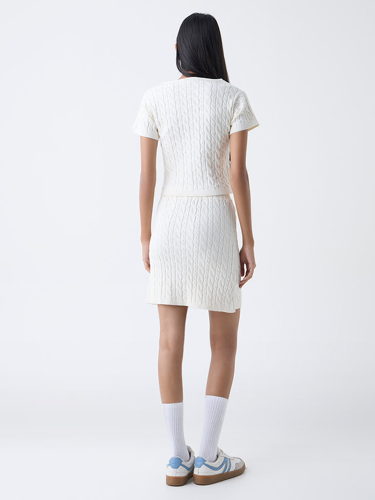 Studiofit Off-White Cable Knitted High-Rise Skirt - Image 4