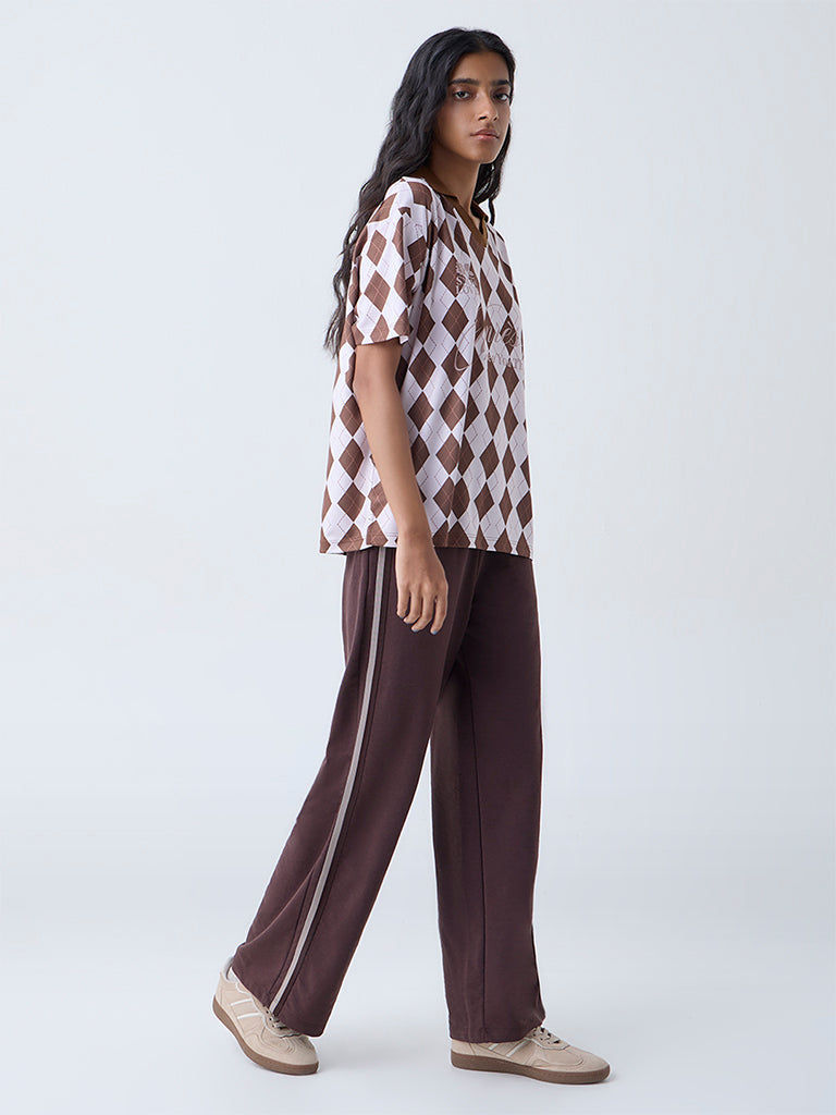 Studiofit Brown Argyle Pattern T-Shirt - Image 2