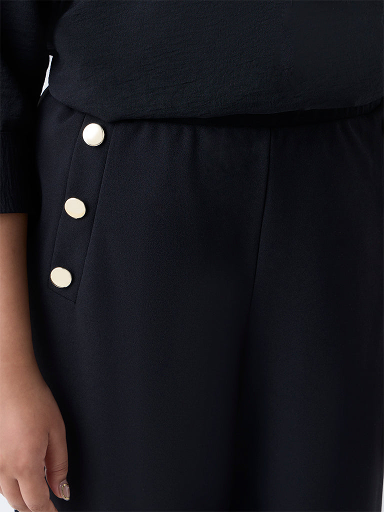 Gia Black Solid Mid-Rise Pants - Image 3