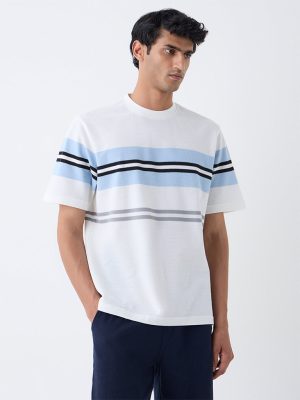 WES Lounge Off-White Colour-Blocked Relaxed-Fit T-Shirt