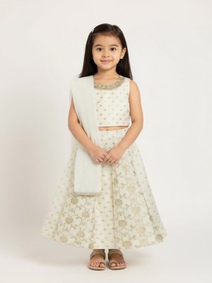 Utsa Kids Off-White Floral Embroidered Ethnic Set - (2-8yrs)